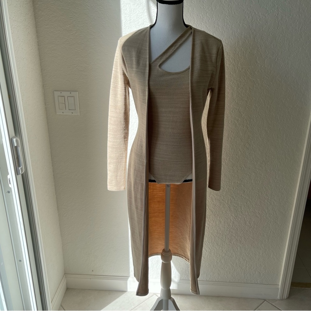 Lovers and friends bodysuit long duster cardigan 2 piece set size small